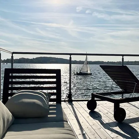 Hausboot Bikini Mit Dachterrasse In Am Ostseefjord Schlei *