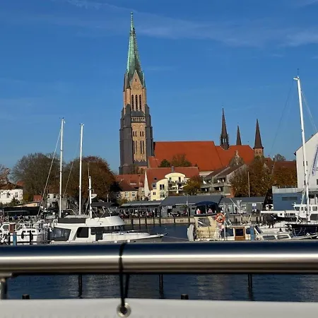 Dom wakacyjny Hausboot Bikini Mit Dachterrasse In Am Ostseefjord Schlei